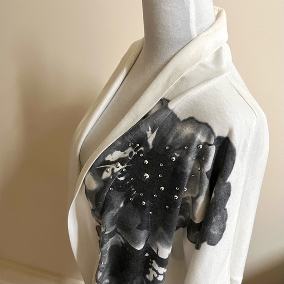 ALYX~Cardigan-Size Large~White with Black Flowers - Picture 2 of 7